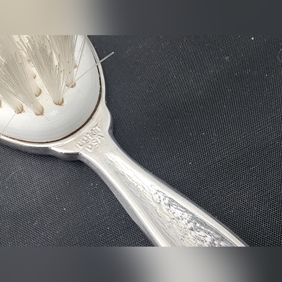 Silver Plated W. Enamel Keepsake Swan And Lotus Baby Hair Brush for Toddler Girl - Picture 7 of 7